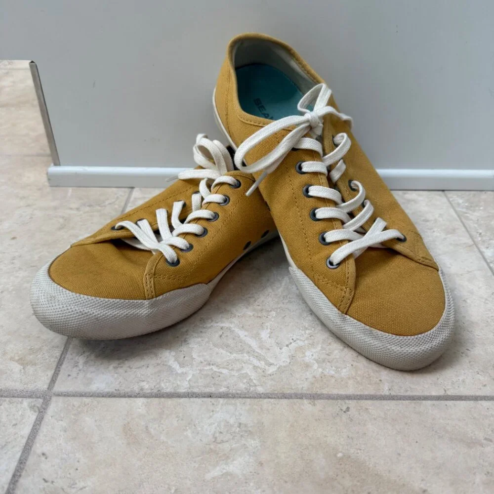 Worn Once! SeaVees Monterey Canvas Lace Up Sneaker, Sz 9, Mustard